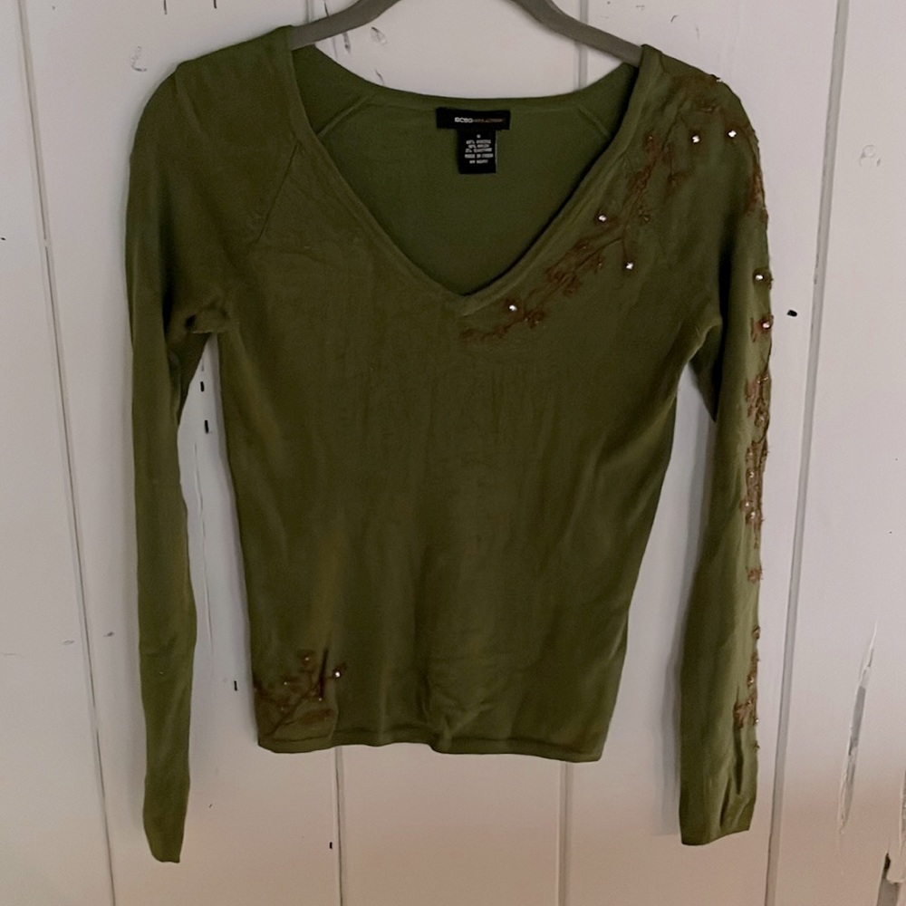 BCBGMAXAZRIA embroidered sweater